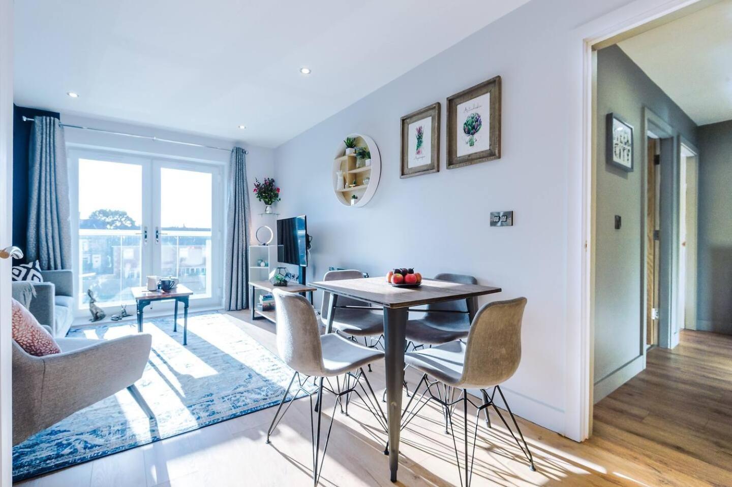 Stunning 2Bedroom 2Bathroom Apt With Parking Space Sheffield Luaran gambar