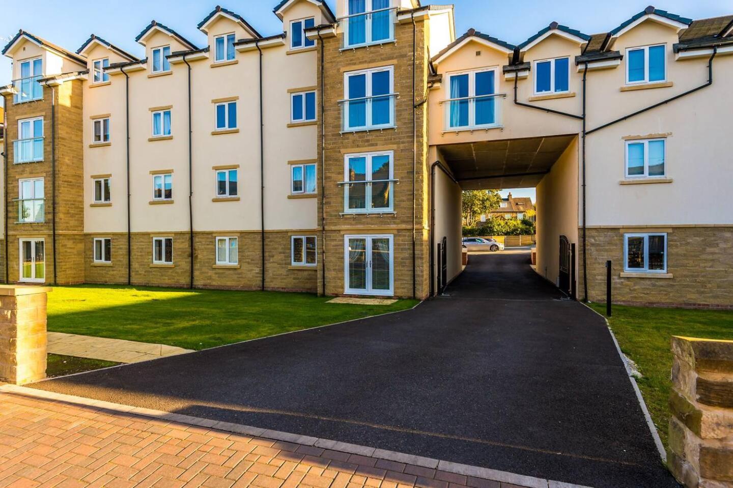 Stunning 2Bedroom 2Bathroom Apt With Parking Space Sheffield Luaran gambar