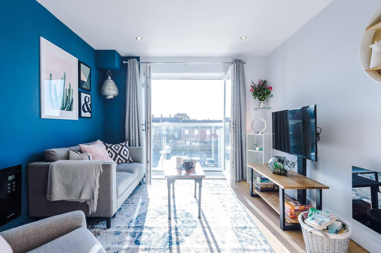 Stunning 2Bedroom 2Bathroom Apt With Parking Space Sheffield Luaran gambar