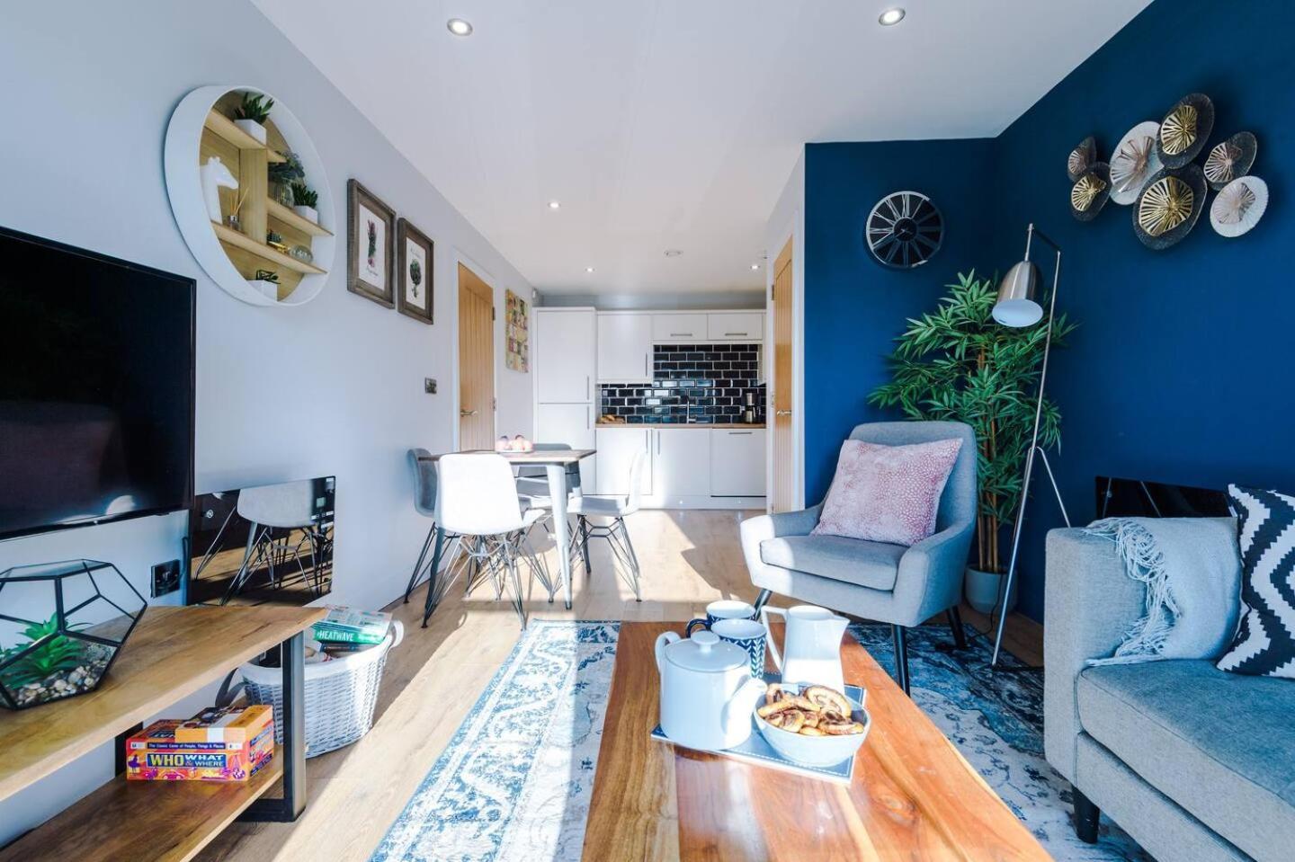 Stunning 2Bedroom 2Bathroom Apt With Parking Space Sheffield Luaran gambar