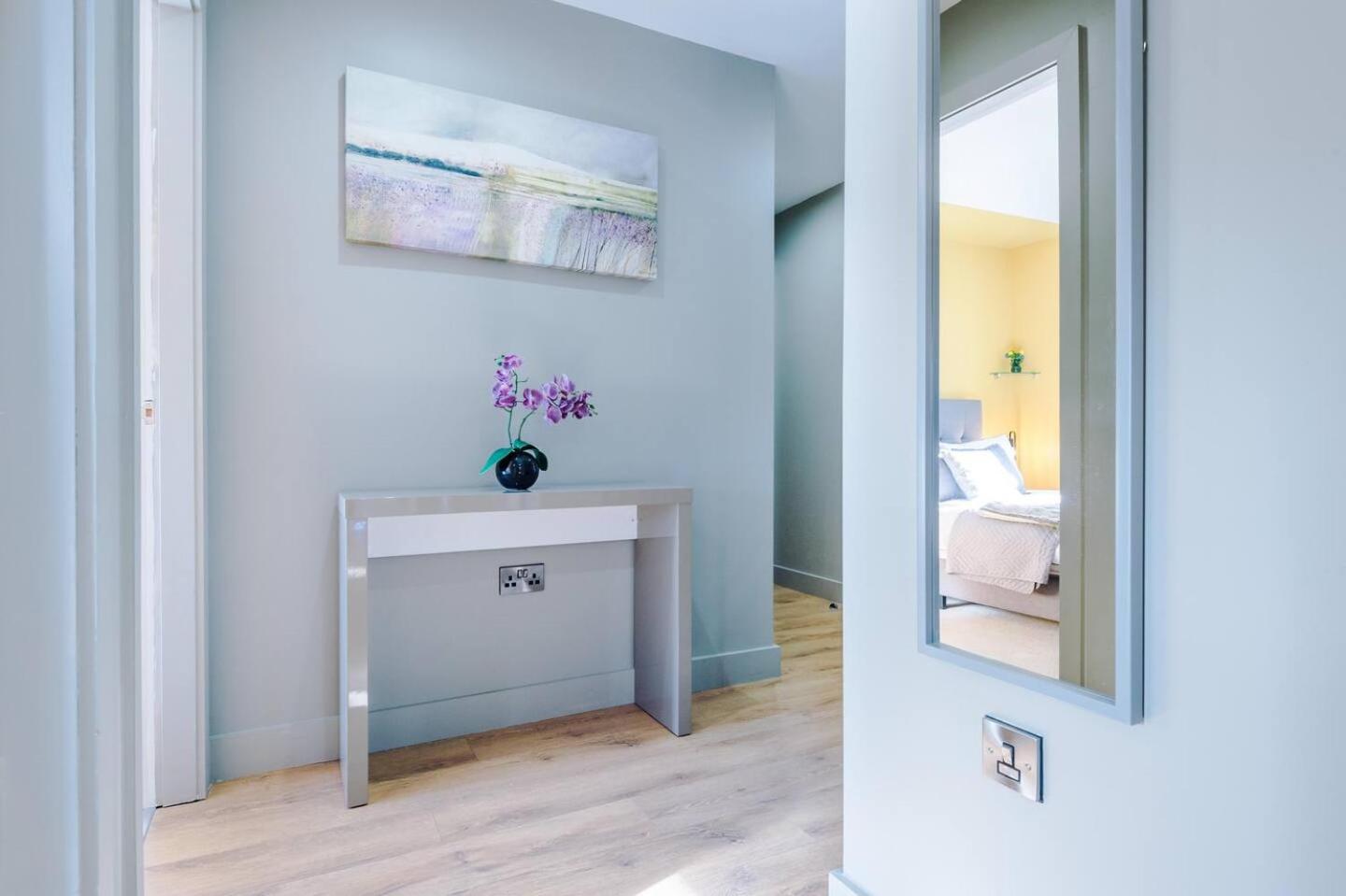 Stunning 2Bedroom 2Bathroom Apt With Parking Space Sheffield Luaran gambar