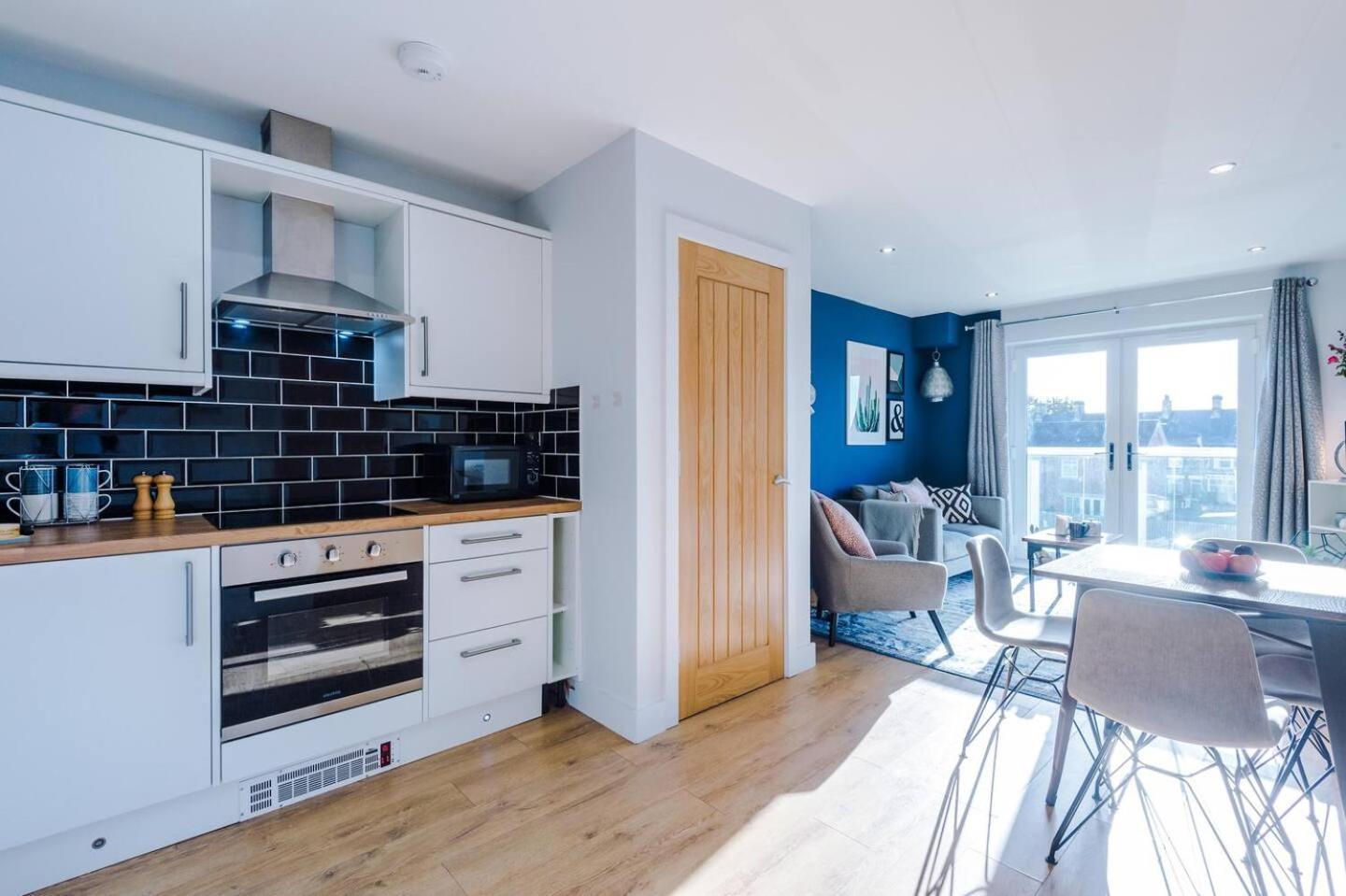 Stunning 2Bedroom 2Bathroom Apt With Parking Space Sheffield Luaran gambar