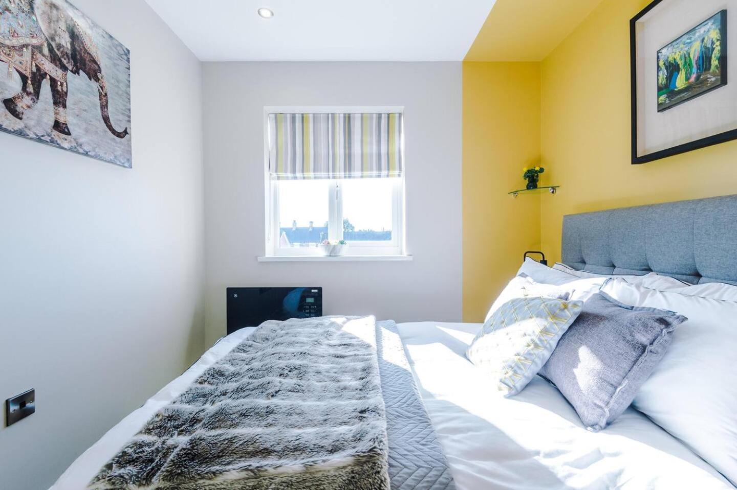Stunning 2Bedroom 2Bathroom Apt With Parking Space Sheffield Luaran gambar